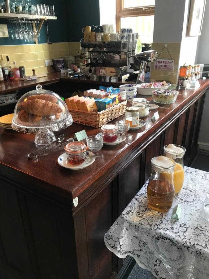 Bed and Breakfast Y Llew Coch Конви Экстерьер фото